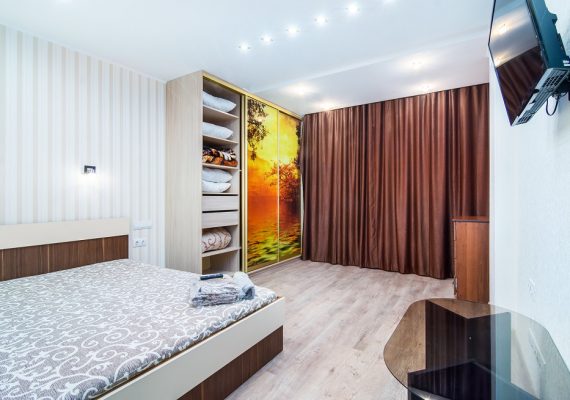 1-к квартира на добу у Києві Богатирська 6а, 17 поверх