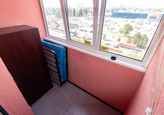 2-к. квартира на добу у Києві. вул. Богатирська 6а, 10 поверх