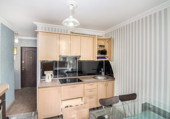 2-к. квартира на добу в Києві. вул. Зої Гайдай 9а 2-к. квартира на добу в Києві. вул. Зої Гайдай 9а