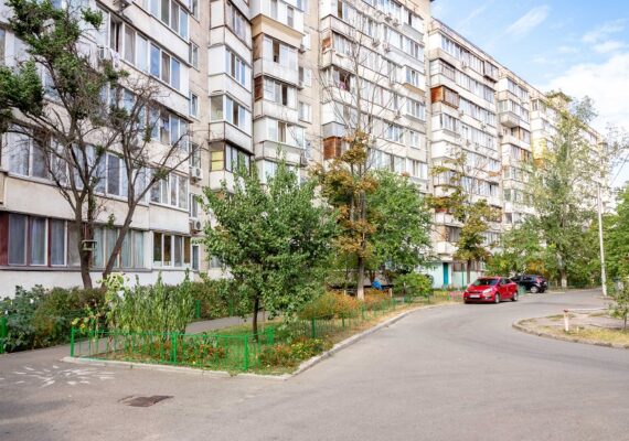 1-к.квартира подобово в Києві, проспект Оболонський 31