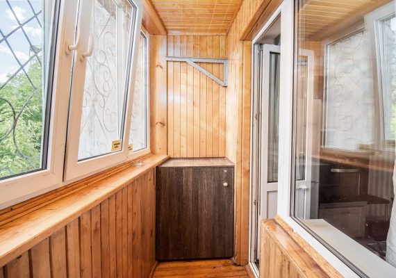 2-к. квартира на добу в Києві. вул. Зої Гайдай 9а 2-к. квартира на добу в Києві. вул. Зої Гайдай 9а