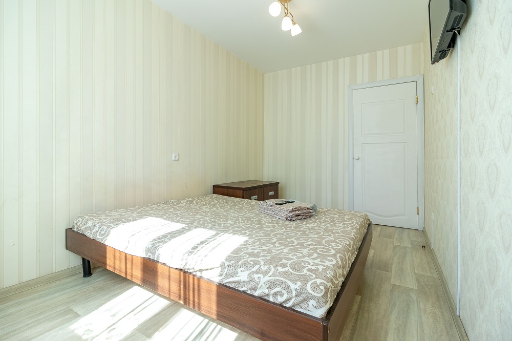 2-к. квартира на добу в Києві. пр-т Володимира Івасюка 17 (Героів Сталінграду)