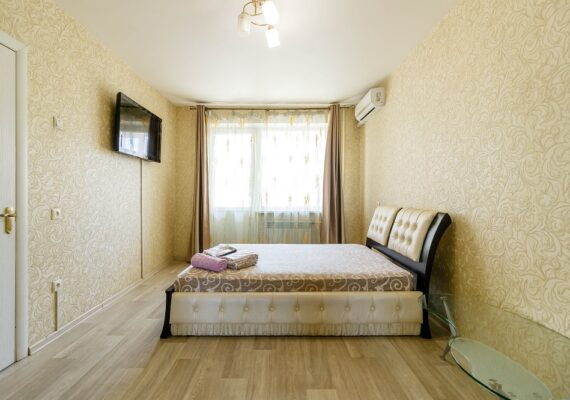 2-к. квартира на добу в Києві. пр-т Володимира Івасюка 17 (Героів Сталінграду)