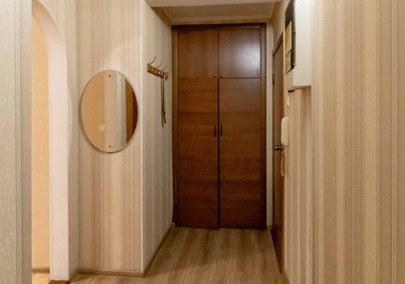 1-к.квартира подобово в Києві, пр-т Володимира Івасюка 19а (Героів Сталінграду)