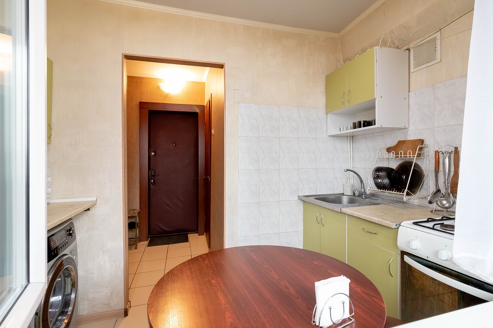 1-к.квартира подобово у Києві, вул. Героїв Дніпра 3