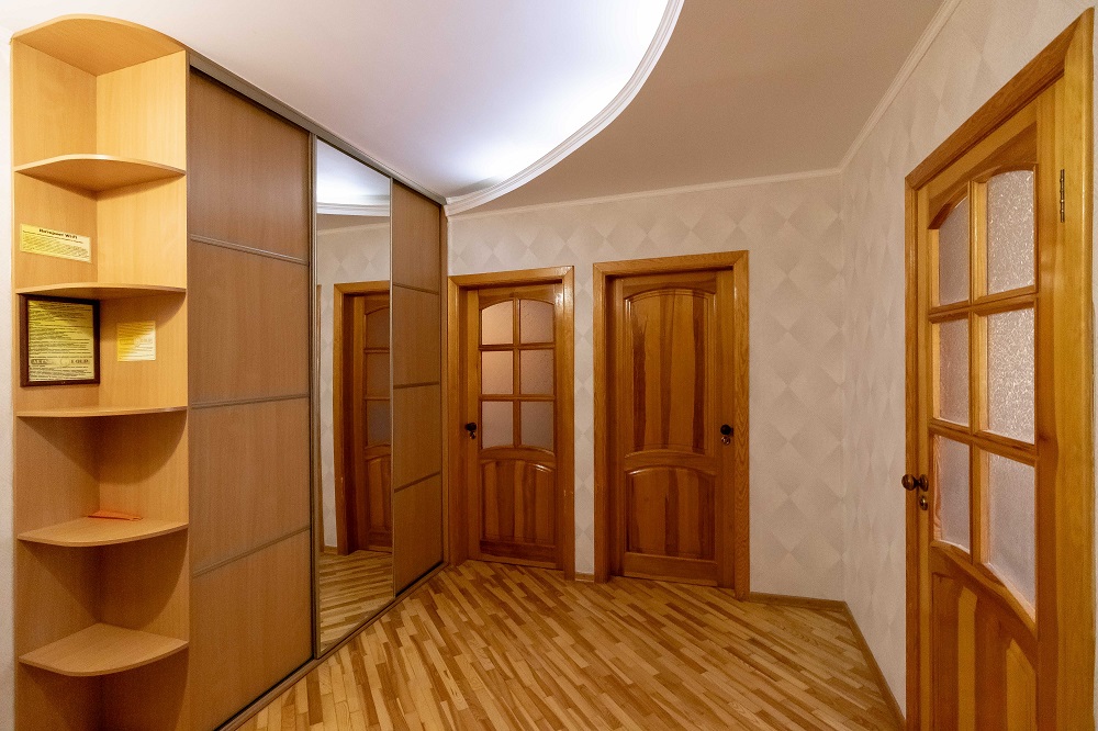 3-к. квартира на добу в Києві. вул. Озерна 8 (для навігації – район Оболонь) 3-к. квартира на добу в Києві. вул. Озерна 8 (для навігації – район Оболонь)