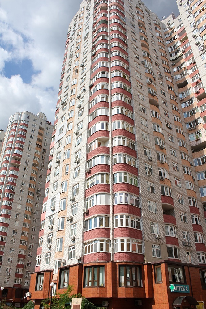 2-к. квартира на добу в Києві, вул. Петра Калнишевського 7, 4 секція