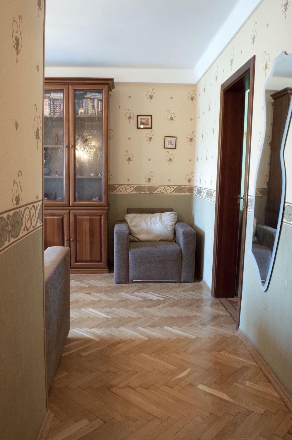 3-к.квартира у Києві подобово. проспект Оболонський 16а